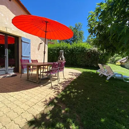 Gites Le Pagus Simeyrols Extérieur photo